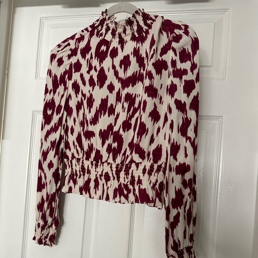 High Neck Pattern Blouse - Picture 2 of 7